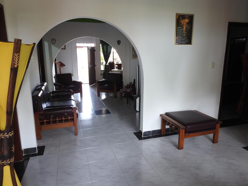 Hostal La Sultana Santa Rosa De Cabal Exterior photo