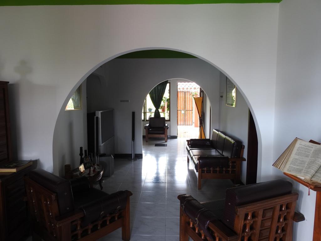 Hostal La Sultana Santa Rosa De Cabal Exterior photo